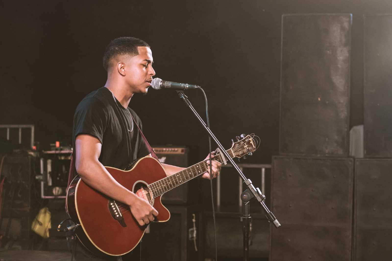 Camacã: Festa dos Evangélicos leva grande público nos dois dias de louvores